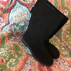 Women’s Old Navy Black Boots